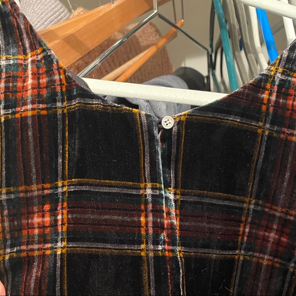 J Crew velvet tank - Picture 6 of 8